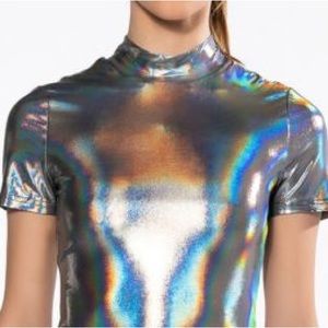 Metallic silver crop shirt